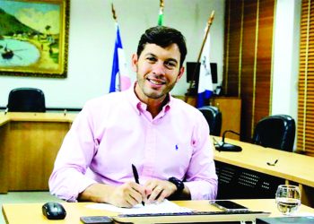 Prefeito vai dar 44,5% de aumento para os conselheiros tutelares de Vila Velha