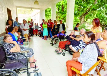 Visita ao Lar Ângelo Passos em Baixo Guandi