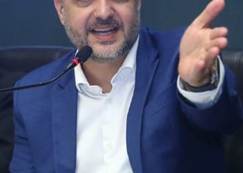 Informação quente: o deputado Gandini pediu urgência ao seu projeto de lei que garante a gratuidade no transporte coletivo para TODOS no dia do Enem.