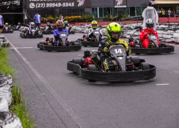 FDK Racing Cup agita o mês de agosto com competição no Kartódromo Fãs de Kart em Jardim Camburi.