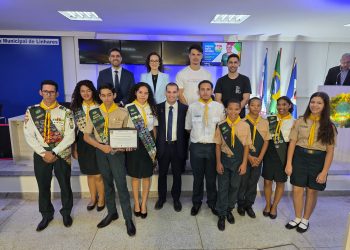Sessão Solene em Linhares reforça o protagonismo jovem no Dia Nacional da Juventude.