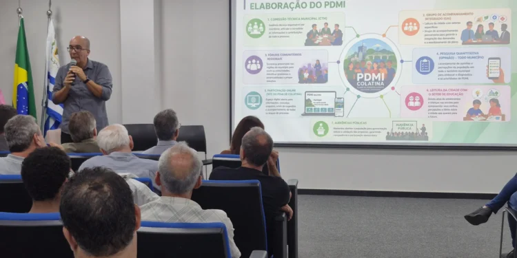 Promovida pela Prefeitura de Colatina, por meio da Secretaria Municipal de Habitação e Regularização Fundiária e da Secretaria Municipal de Desenvolvimento Urbano e Meio Ambiente 1 Promovida pela Prefeitura de Colatina, por meio da Secretaria Municipal de Habitação e Regularização Fundiária e da Secretaria Municipal de Desenvolvimento Urbano e Meio Ambiente